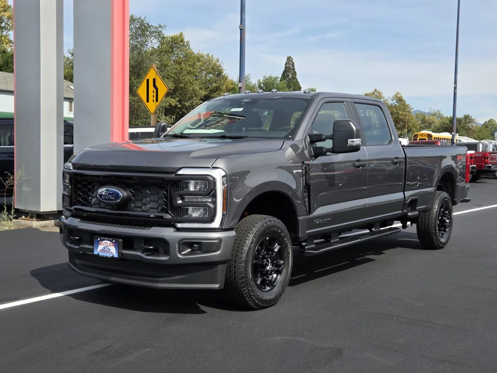 2026 Ford Super Duty F-350 SRW XL in Carbonized Gray Metallic