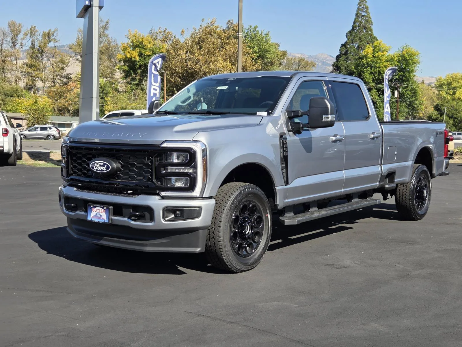 2027 Ford Super Duty F-250 SRW XLT in Iconic Silver Metallic