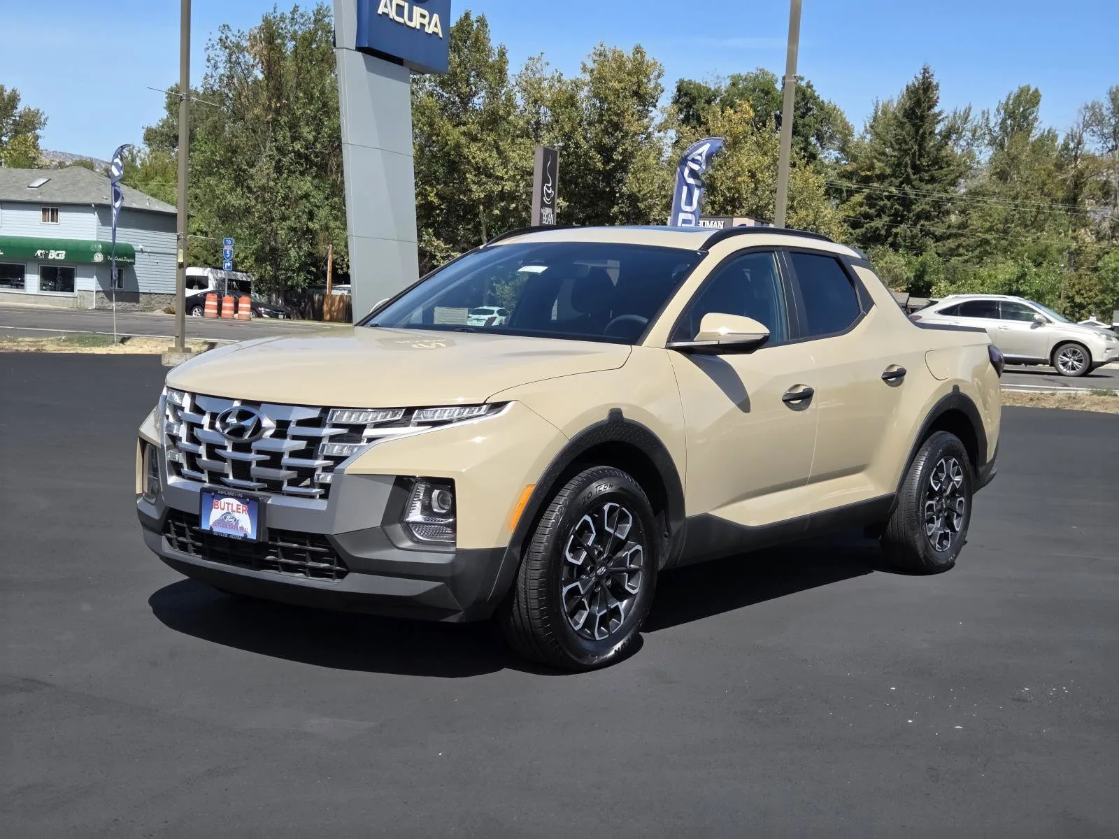 2023 Hyundai Santa Cruz SEL in California Sand